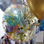 Шар S12 кристалл прозрачный с золотым конфетти и гелием